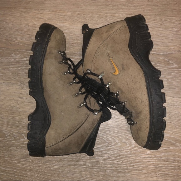 Nike air ACG ladies hiking boots size 8 - Picture 6 of 8